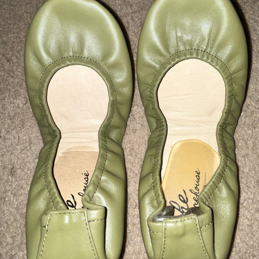 Storehouse Flats size 5